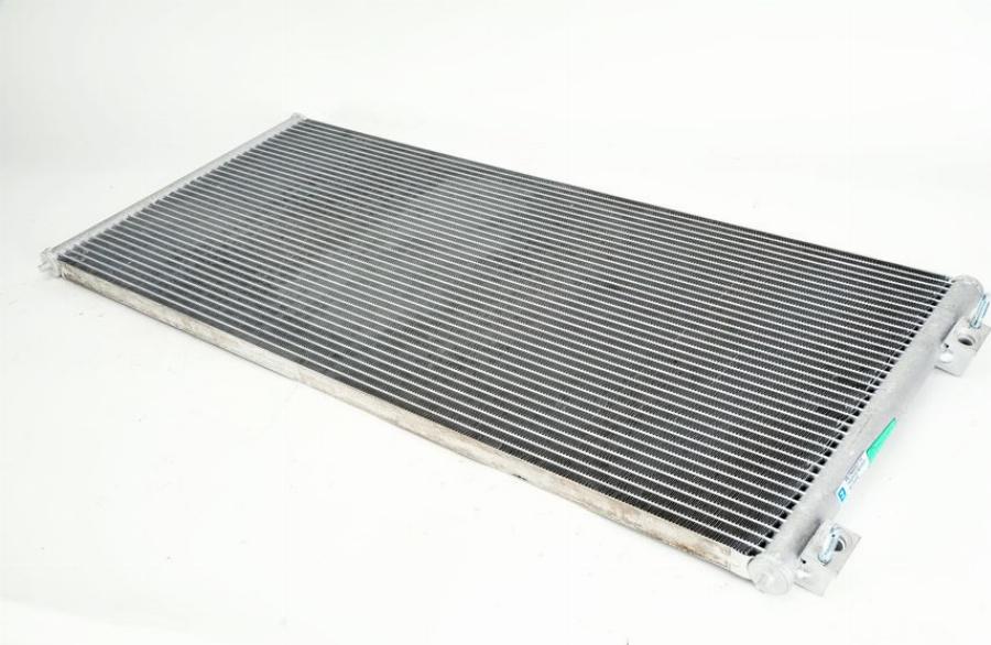 NRF 35651 - Конденсатор, кондиціонер autocars.com.ua