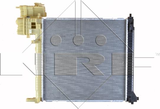 NRF 50582 - Радиатор, охлаждение двигателя avtokuzovplus.com.ua