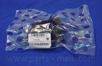 Parts-Mall CW-D104 - Пыльник, приводной вал autodnr.net