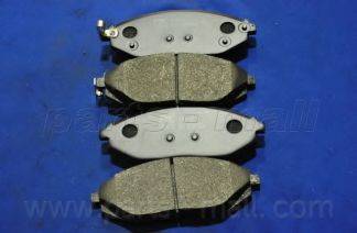 Parts-Mall PKC-027 - Тормозные колодки, дисковые, комплект avtokuzovplus.com.ua