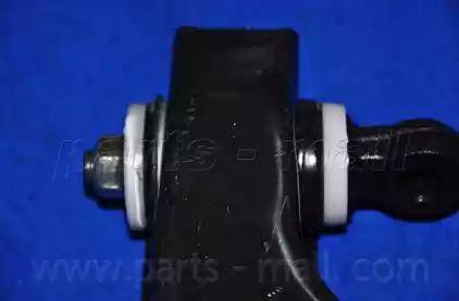 Parts-Mall PXCAA-015UR - Рычаг подвески колеса autodnr.net