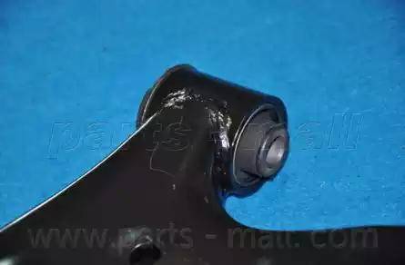 Parts-Mall PXCAA-033LL - Рычаг подвески колеса autodnr.net