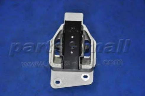 Parts-Mall PXCMC-009B2 - Подушка, підвіска двигуна autocars.com.ua