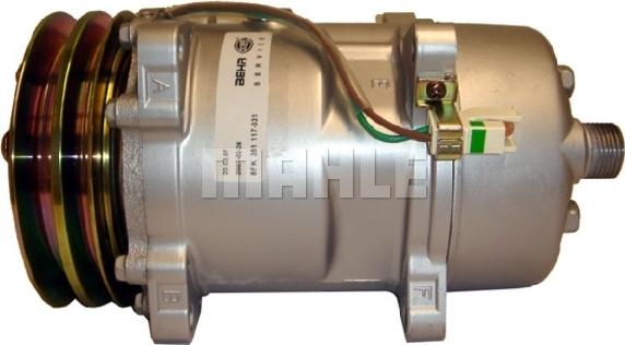 PSH 090.305.050.310 - Компресор, кондиціонер autocars.com.ua