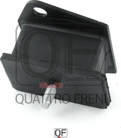 Quattro Freni QF00A00450 - Подушка, підвіска двигуна autocars.com.ua