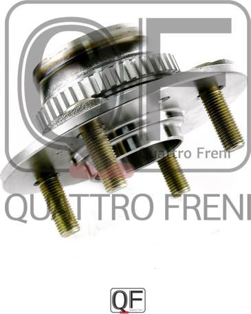 Quattro Freni QF04D00048 - Ступица колеса, поворотный кулак autodnr.net