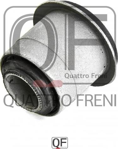 Quattro Freni QF30D00048 - Сайлентблок, важеля підвіски колеса autocars.com.ua