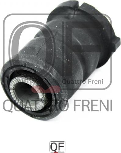 Quattro Freni QF30D00065 - Сайлентблок, важеля підвіски колеса autocars.com.ua