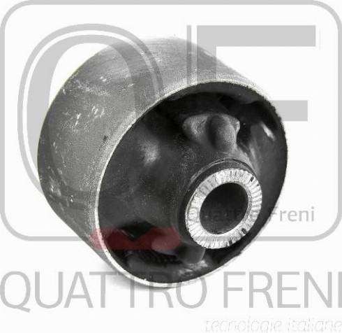 Quattro Freni QF30D00076 - Сайлентблок, важеля підвіски колеса autocars.com.ua