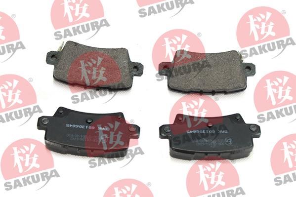 SAKURA 601-40-6645 - Тормозные колодки, дисковые, комплект avtokuzovplus.com.ua