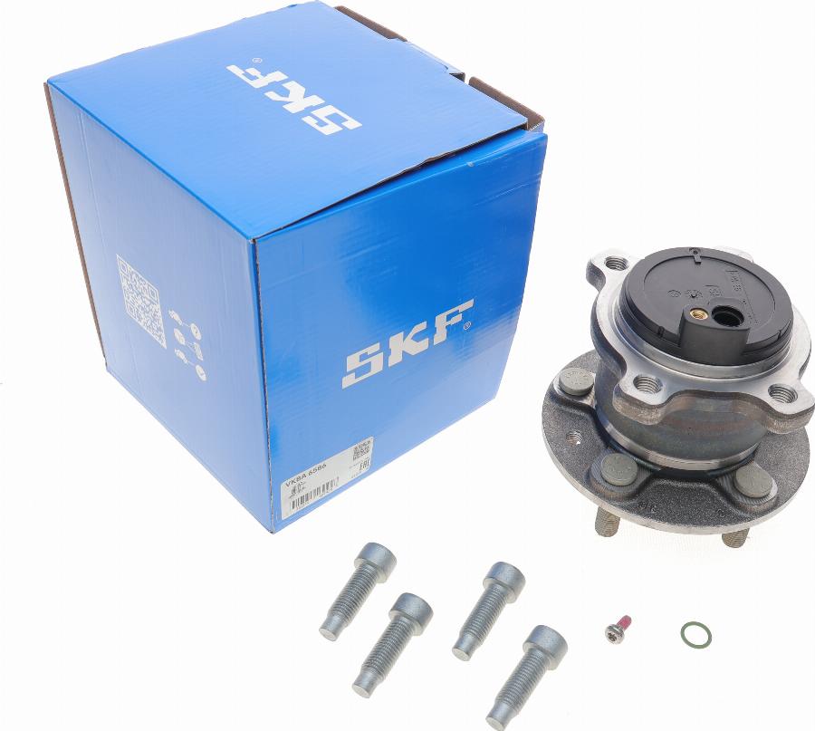 SKF VKBA 6586 - Комплект підшипника маточини колеса autocars.com.ua