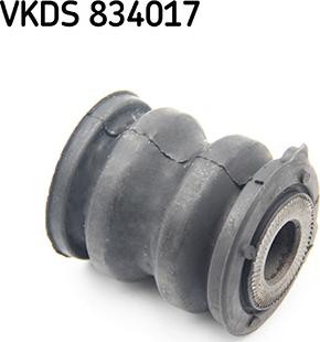 SKF VKDS 834017 - Сайлентблок, рычаг подвески колеса avtokuzovplus.com.ua