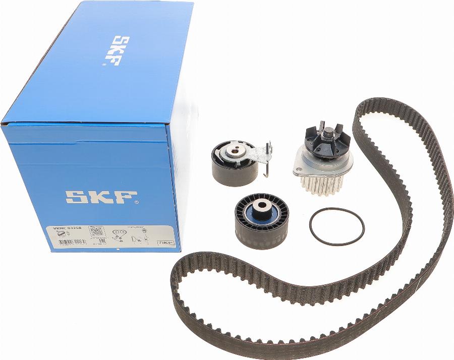 SKF VKMC 03258 - Водяний насос + комплект зубчатого ременя autocars.com.ua