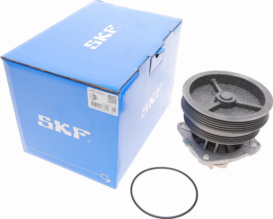 SKF VKPC 82441 - Водяний насос autocars.com.ua