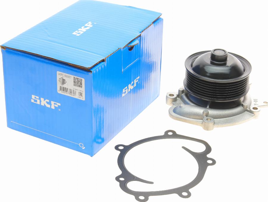 SKF VKPC 88867 - Водяний насос autocars.com.ua