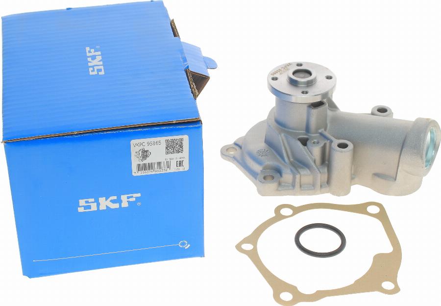 SKF VKPC 95865 - Водяний насос autocars.com.ua