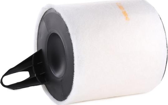 Stark SKAF-0060413 - Повітряний фільтр autocars.com.ua