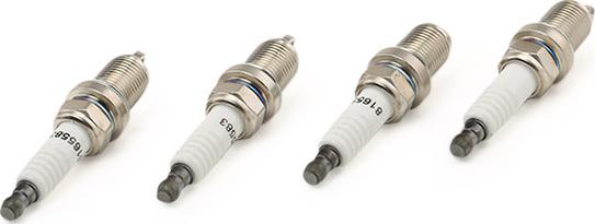 Stark SKSP-19990319 - Свічка запалювання autocars.com.ua