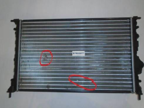 Thermotec SALE-D7R028TT - Радіатор, охолодження двигуна autocars.com.ua