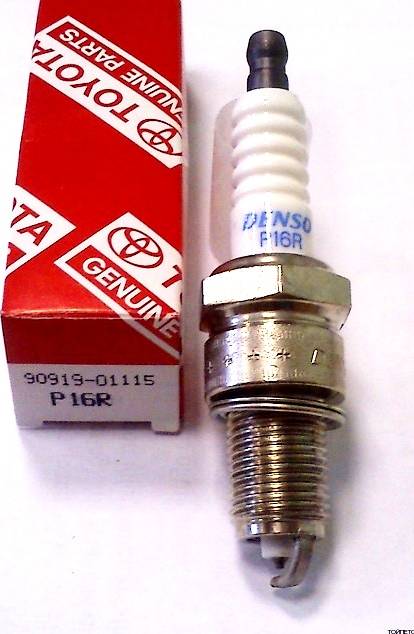 TOYOTA 90919-01115 - Свеча зажигания avtokuzovplus.com.ua