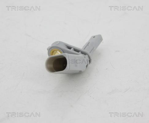 Triscan 8180 29120 - Датчик ABS, частота вращения колеса avtokuzovplus.com.ua