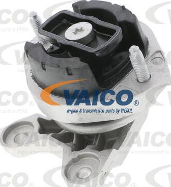 VAICO V10-1567 - Подушка, підвіска двигуна autocars.com.ua