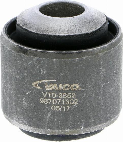 VAICO V10-3852 - Сайлентблок, важеля підвіски колеса autocars.com.ua