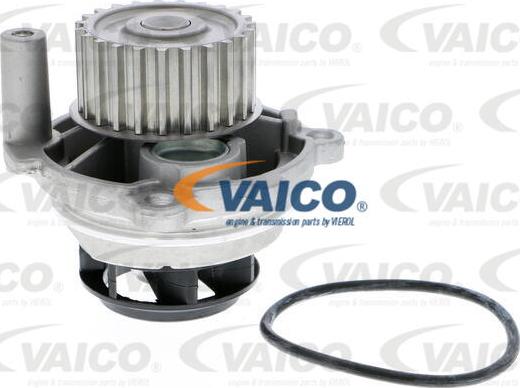 VAICO V10-50011-1 - Водяной насос autodnr.net