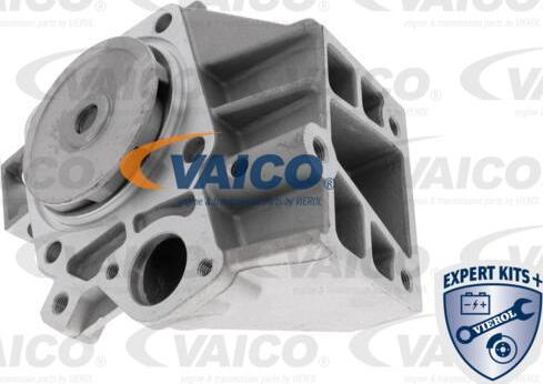 VAICO V22-50018 - Водяний насос autocars.com.ua