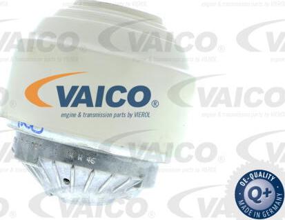 VAICO V30-7390-1 - Подушка, опора, подвеска двигателя avtokuzovplus.com.ua