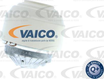 VAICO V30-8192 - Подушка, підвіска двигуна autocars.com.ua