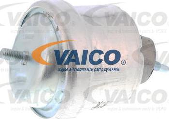 VAICO V40-1134 - Подушка, підвіска двигуна autocars.com.ua