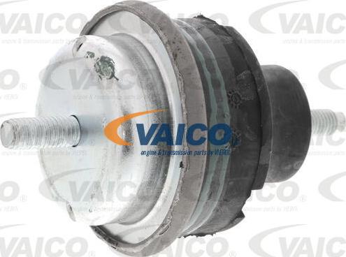 VAICO V42-0311 - Сайлентблок, важеля підвіски колеса autocars.com.ua