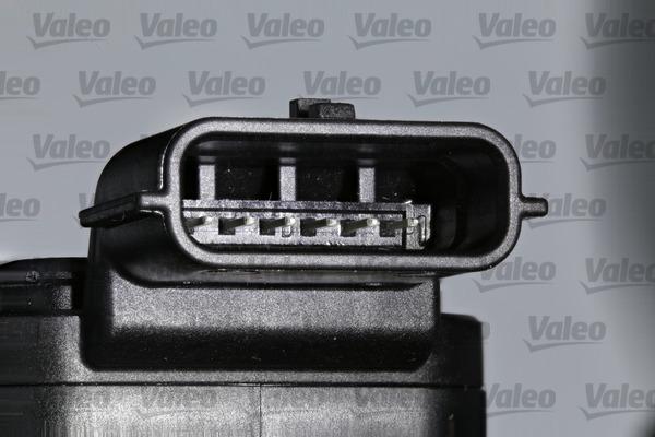 Valeo 366327 - Датчик потоку, маси повітря autocars.com.ua