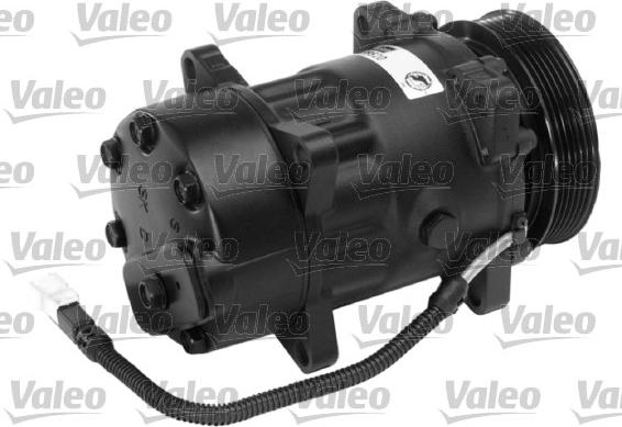 VALEO 699520 - Компресор, кондиціонер autocars.com.ua