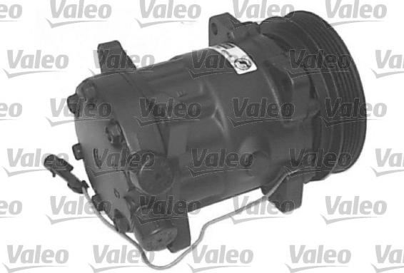 Valeo 699646 - Компресор, кондиціонер autocars.com.ua