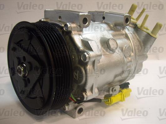 Valeo 813662 - Компресор, кондиціонер autocars.com.ua