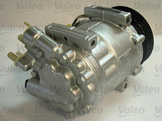 Valeo 813718 - Компресор, кондиціонер autocars.com.ua