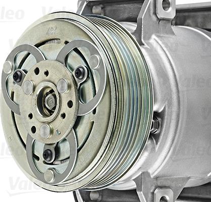 Valeo 815021 - Компресор, кондиціонер autocars.com.ua