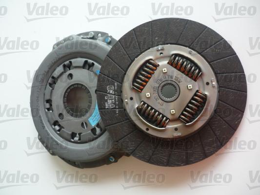 Valeo 826204 - Комплект зчеплення autocars.com.ua