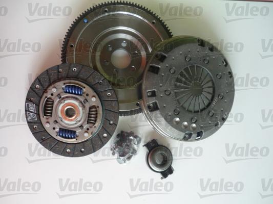 Valeo 826551 - Комплект зчеплення autocars.com.ua