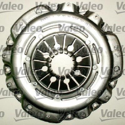 Valeo 834030 - Комплект сцепления autodnr.net