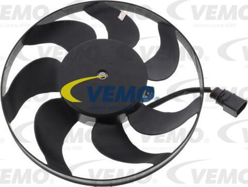 Vemo V10-01-0002 - Вентилятор, охлаждение двигателя autodnr.net