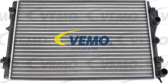 Vemo V10-60-0012 - Радиатор, охлаждение двигателя autodnr.net