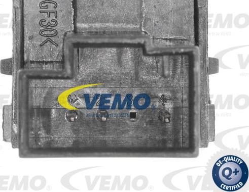 Vemo V10-73-0027 - Вимикач, відкривання топлівозалівной кришки autocars.com.ua