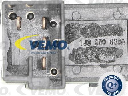 Vemo V10-73-0451 - Вимикач, відкривання топлівозалівной кришки autocars.com.ua