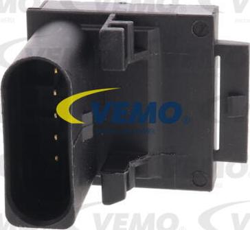 Vemo V10-73-0490 - Выключатель, привод сцепления (Tempomat) autodnr.net