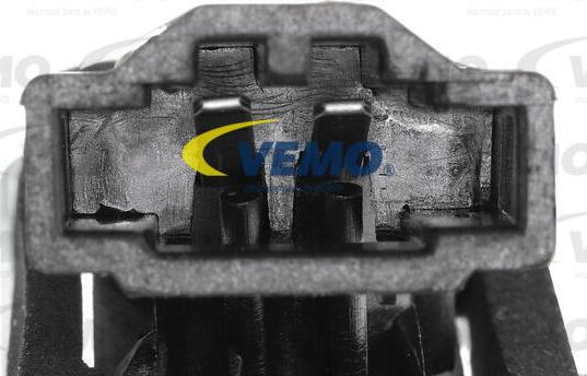 Vemo V10-84-0032 - Ліхтар освітлення номерного знака autocars.com.ua