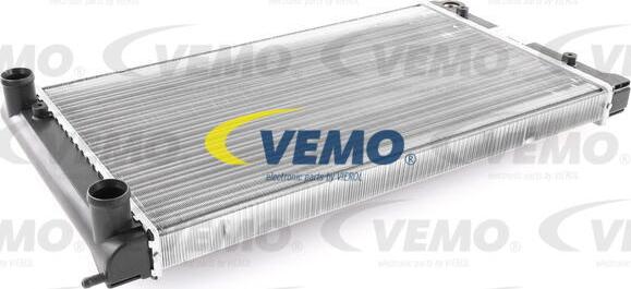 Vemo V15-60-5015 - Радіатор, охолодження двигуна autocars.com.ua