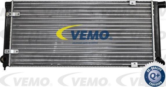 Vemo V15-60-5017 - Радіатор, охолодження двигуна autocars.com.ua